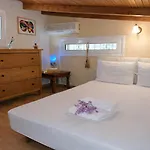 Sunshine - Peaceful Garden Escape&parking