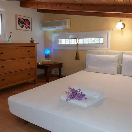 Feriehus Sunshine - Peaceful Garden Escape & Parking *