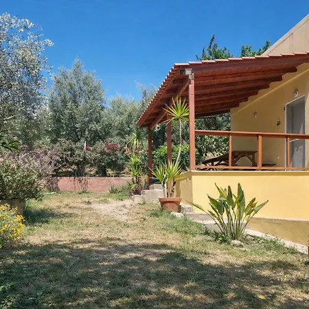 Sunshine - Peaceful Garden Escape & Parking Feriehus Selianítika