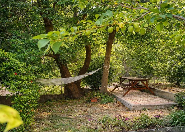 Sunshine - Peaceful Garden Escape & Parking Selianítika